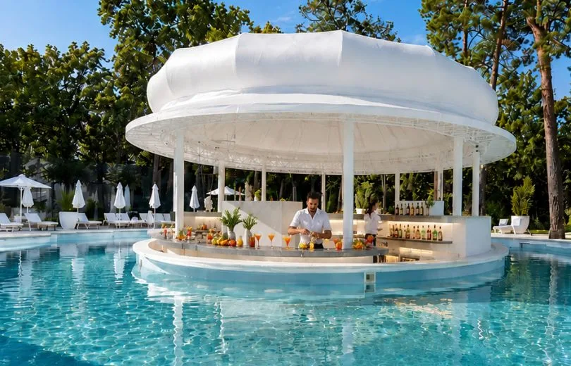 Phoenix Pool у Конча-Заспі: новий beach club 2026 — що чекає гостей